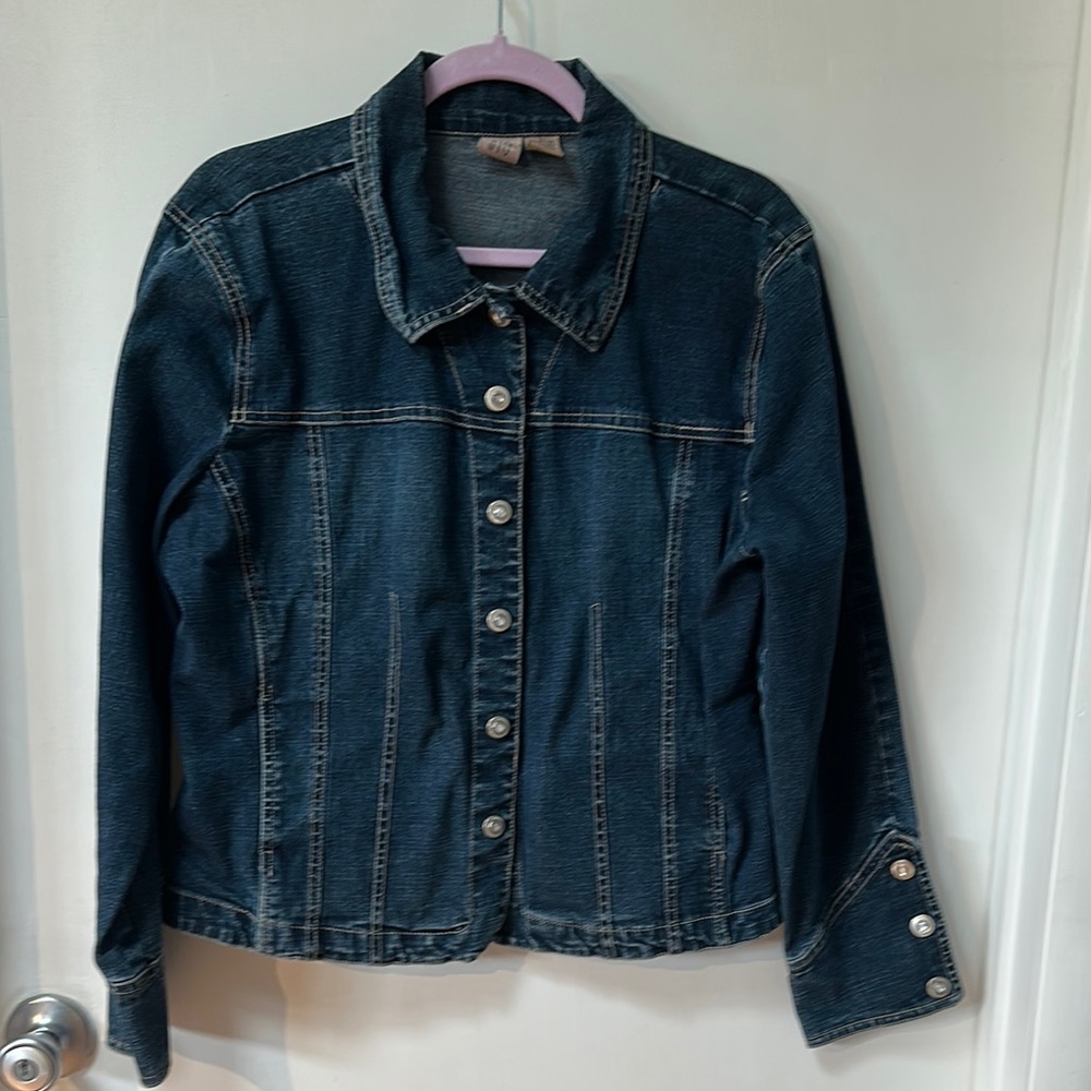 Classic Blue Jean Jacket with Contrast Stitching & button snaps